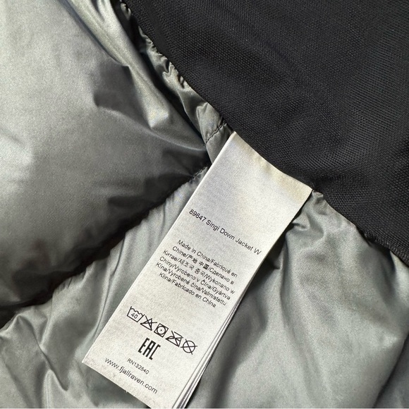 Fjallraven Black Singi Down Hooded Jacket - Picture 10 of 13